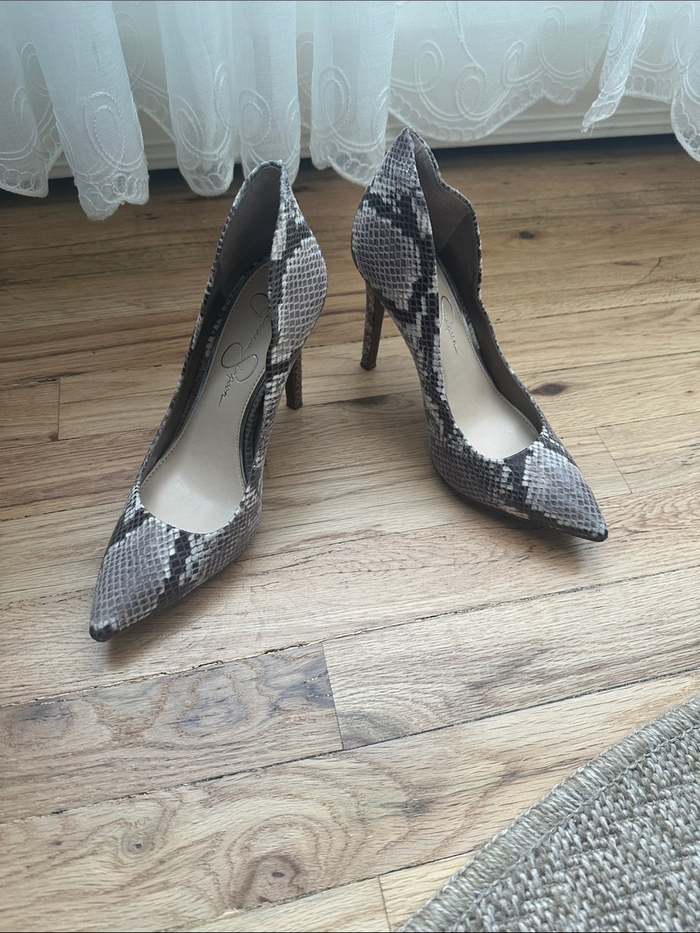 Jessica Simpson Gray Snake-Print Pointed-Toe Stilettos